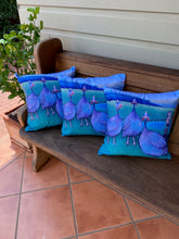 Load image into Gallery viewer, &quot;The wise and the not so wise&quot; polyester twill throw cushion with removable insert